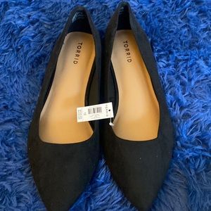 Torrid Size 12 Black Pointed Toe Flat Suede